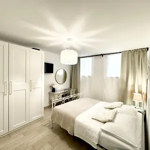  Apartment Charming In Center Croatia