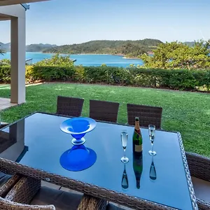  Holiday home La Bella Waters 1 Wide Reaching Ocean Views And Buggy Australia
